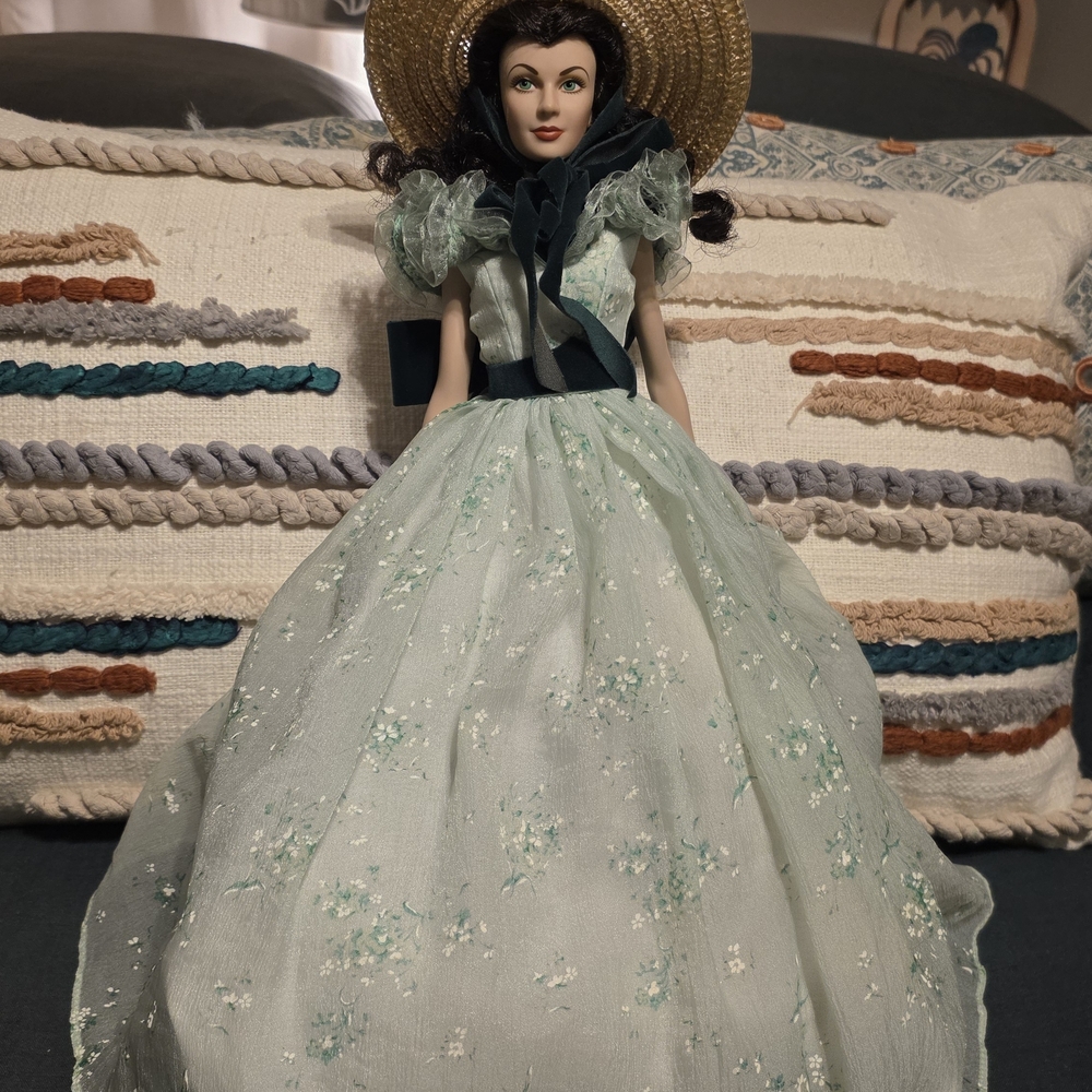 "Gone with the Wind" Scarlett O'Hara Vinyl Doll by The Franklin Mint